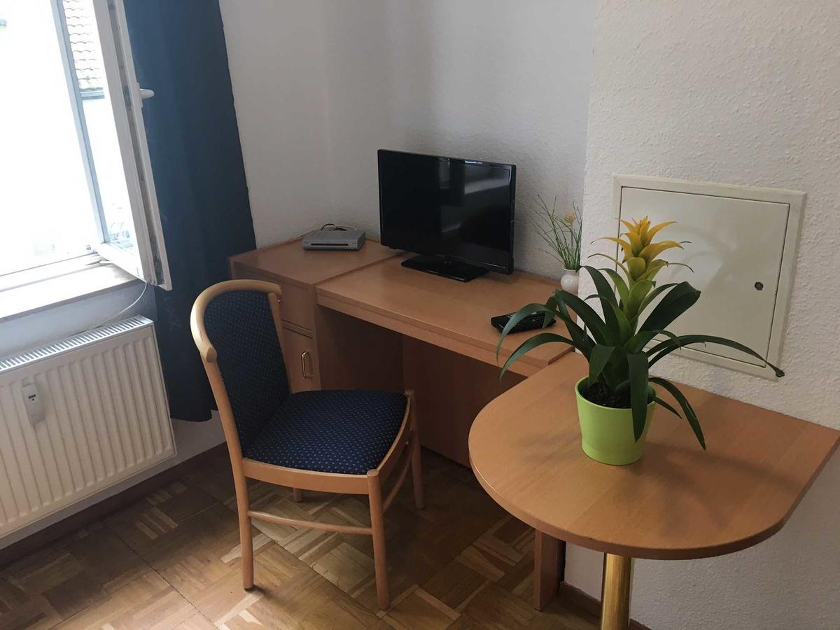 Pension Galgenbergblick Halle  Екстер'єр фото